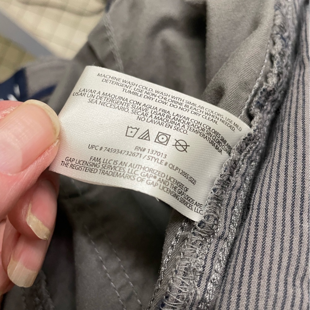 Gap “relaxed girlfriend” pants - Picture 6 of 6